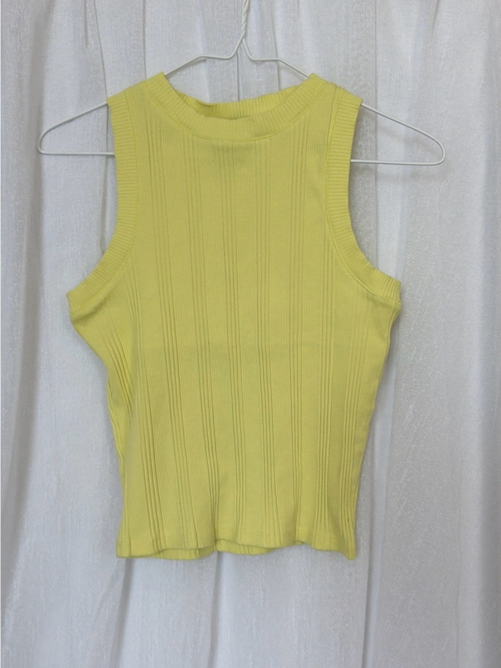 Ribbed Sleeveless Tank Top - Yellow